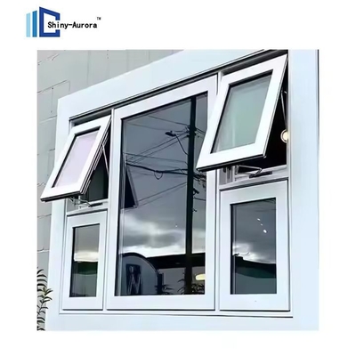 Janela de alumínio, grande telhado comercial.
